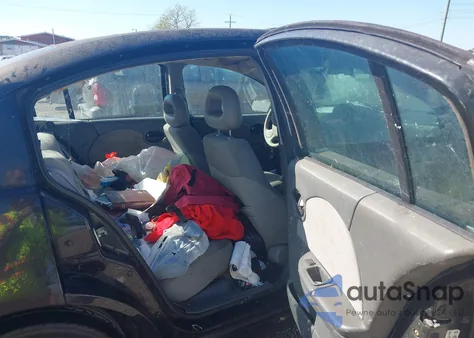 2003 Saturn Ion 2 из США, поврежденный, VIN 1G8AJ52F23Z183427